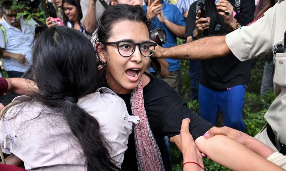 Delhi High Court Dismisses Neha Bora's Plea Against Bond Notice for Maintaining Peace
