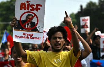 Delhi Police Detain Protesters Demanding Resignation of Chief Election Commissioner