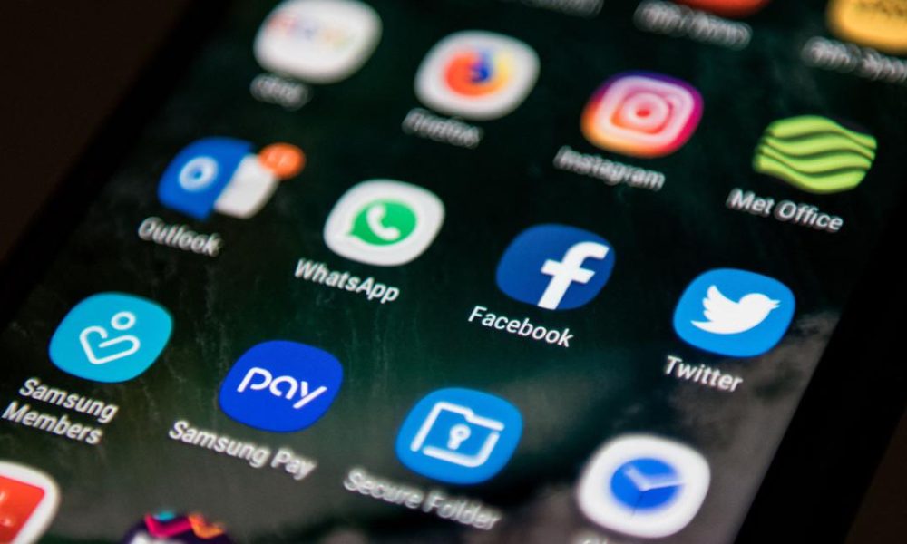 Supreme Court Declares Internet Access a Fundamental Right for Children
