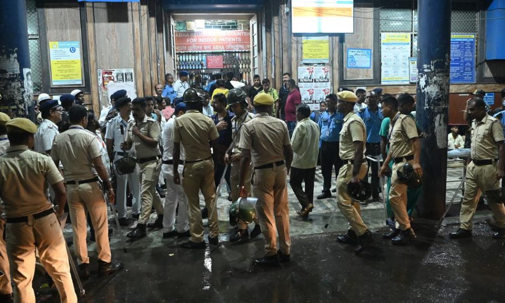 Tragedy Strikes Kolkata: 19 Dead in Durga Puja Pandal Stampede