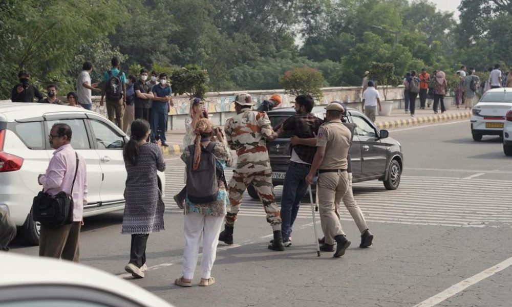 UN Raises Alarm Over Detention of Protesters in Delhi Amid Calls for Election Chief's Resignation
